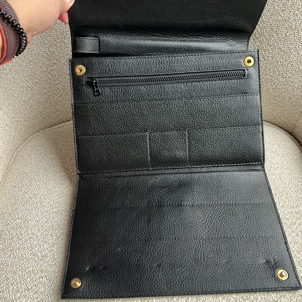Givenchy clutch wristlet secondhand - Picture 8 of 10
